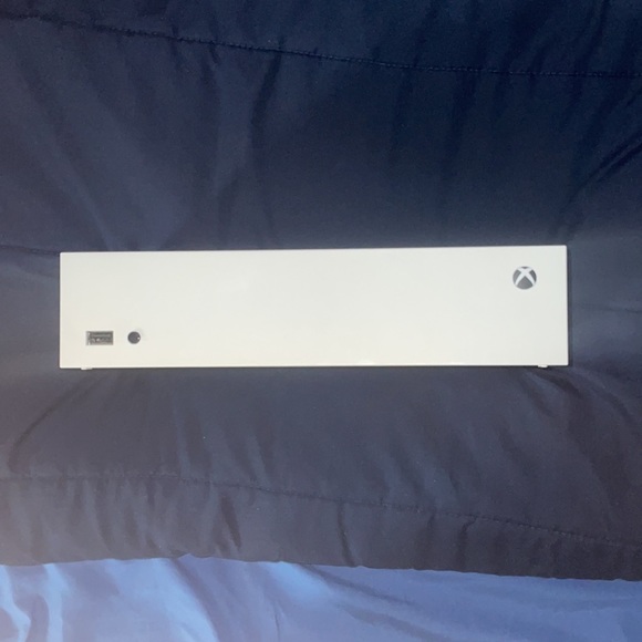 Xbox series s - Picture 2 of 5